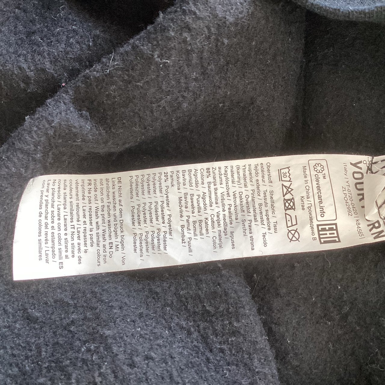 Niewe heren trui met capuchon maat Xl