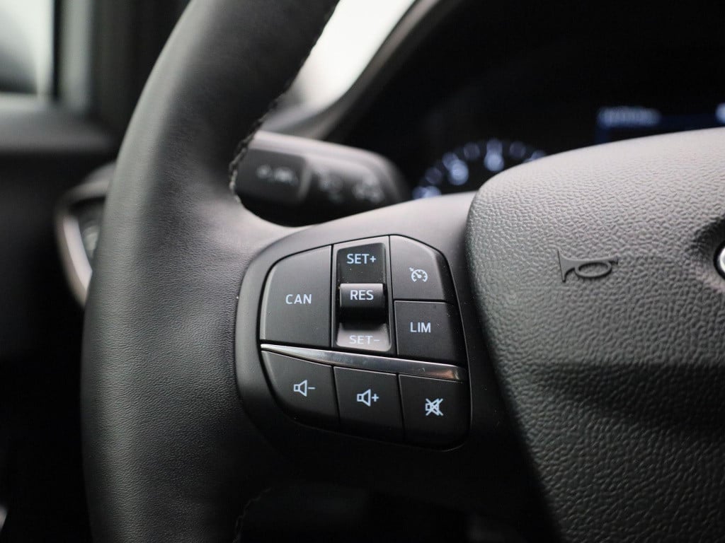 Ford Puma 1.0 ecoboost hybrid titanium | climate control | cruise control |