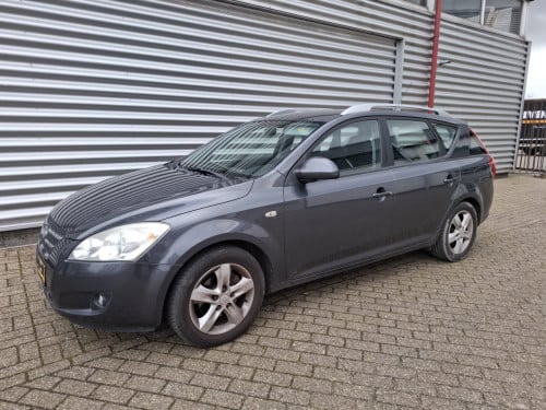 Kia cee'd Sporty Wagon 1.6 Business Edition