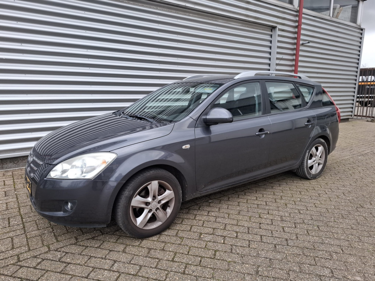 Kia cee'd Sporty Wagon 1.6 Business Edition