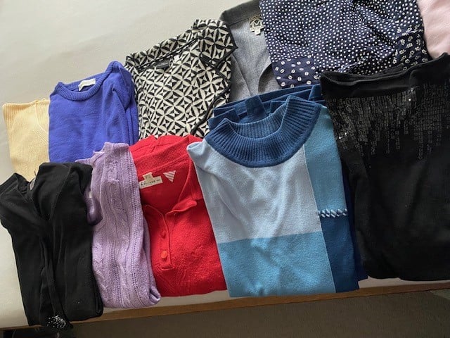 Pakket nette dameskleding 40/42 (sommige merk,sommige nieuw) 40 stuks