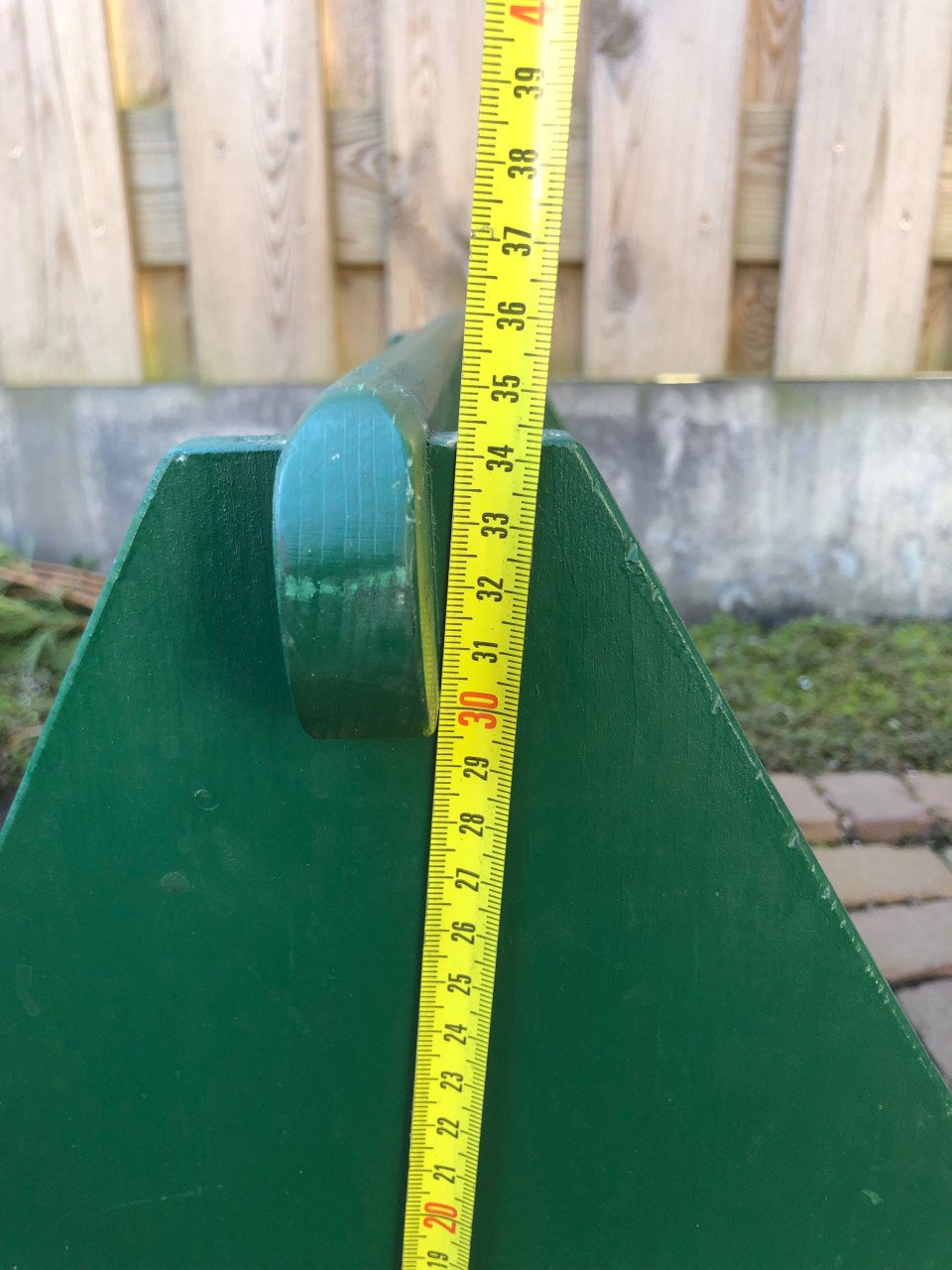 Groene houten bak.