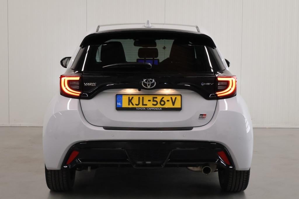 Toyota Yaris 1.5 hyb.130 gr sport