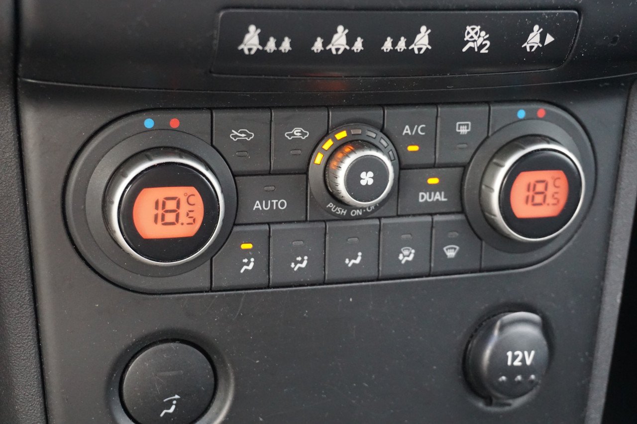 Nissan QASHQAI, 1.6 Acenta - Airco / Cruise / Trekhaak / Lm velgen / NAP