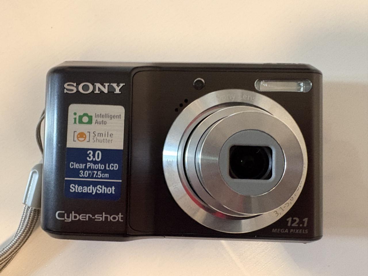 Digitale camera Sony Alpha 230 spiegelreflex + Sony cyber shot camera