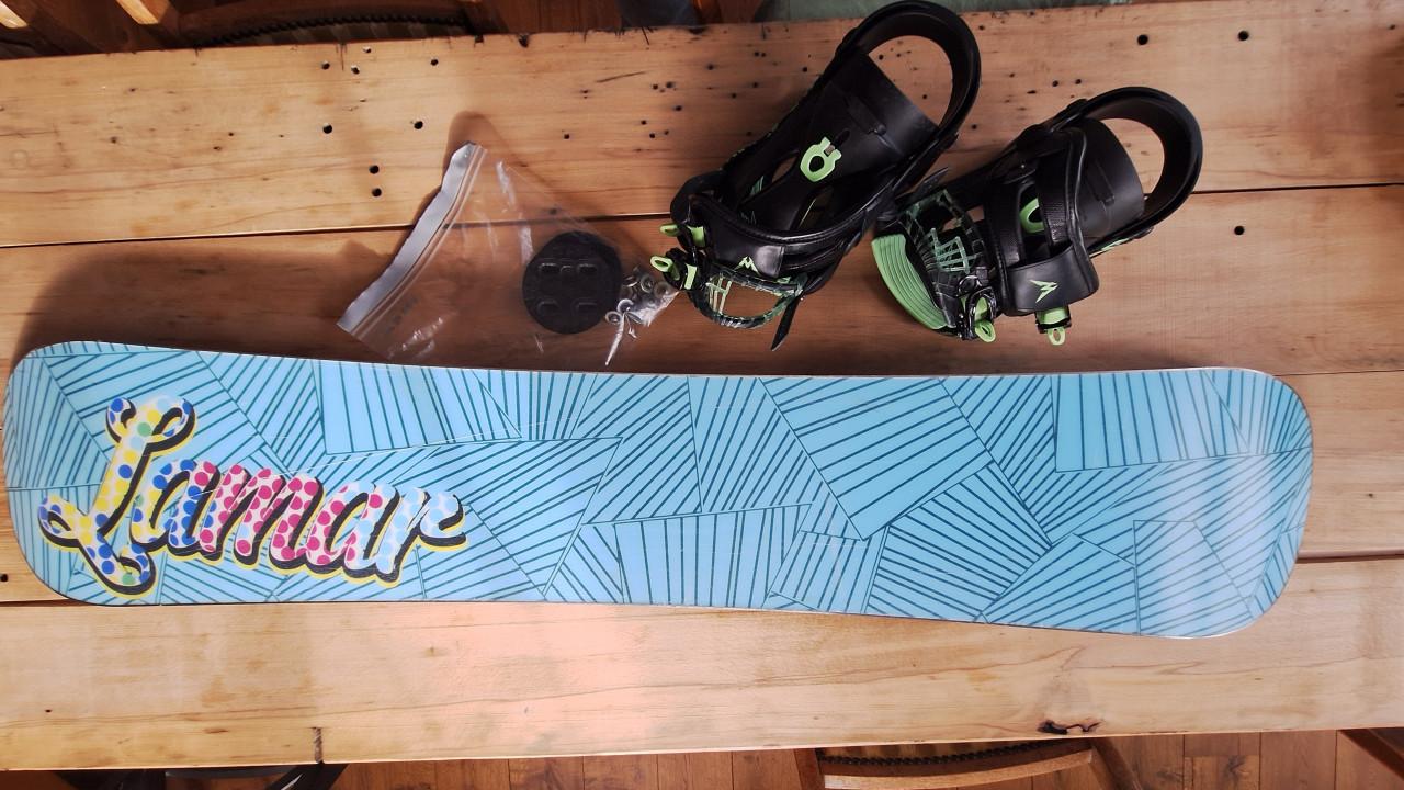 Snowboard Lamar essence 144. met bindinge