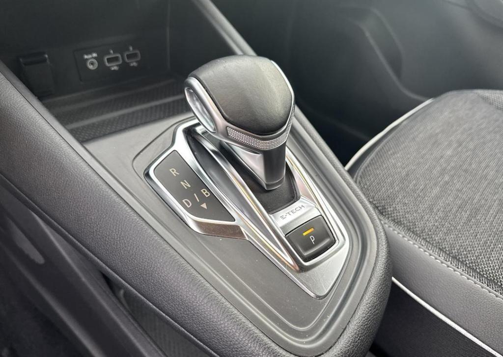 Renault Captur 1.6 e-tech plug-in hybrid 160 intens