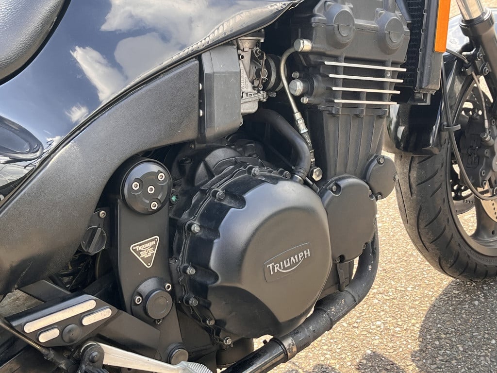 Triumph Speed Triple tour t300
