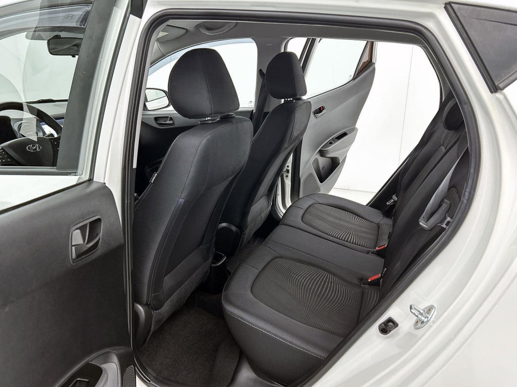 Hyundai I 10 1.0i comfort | apple carplay / android auto | navigatie | airc
