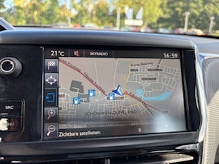 Peugeot 2008 1.2 puretech 110pk s&s urban cross