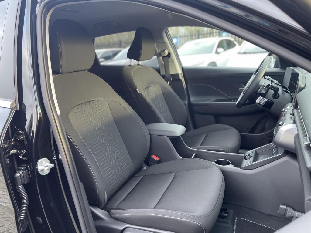 Hyundai Kona electric comfort smart 64.8 kwh met dodehoek detectie!