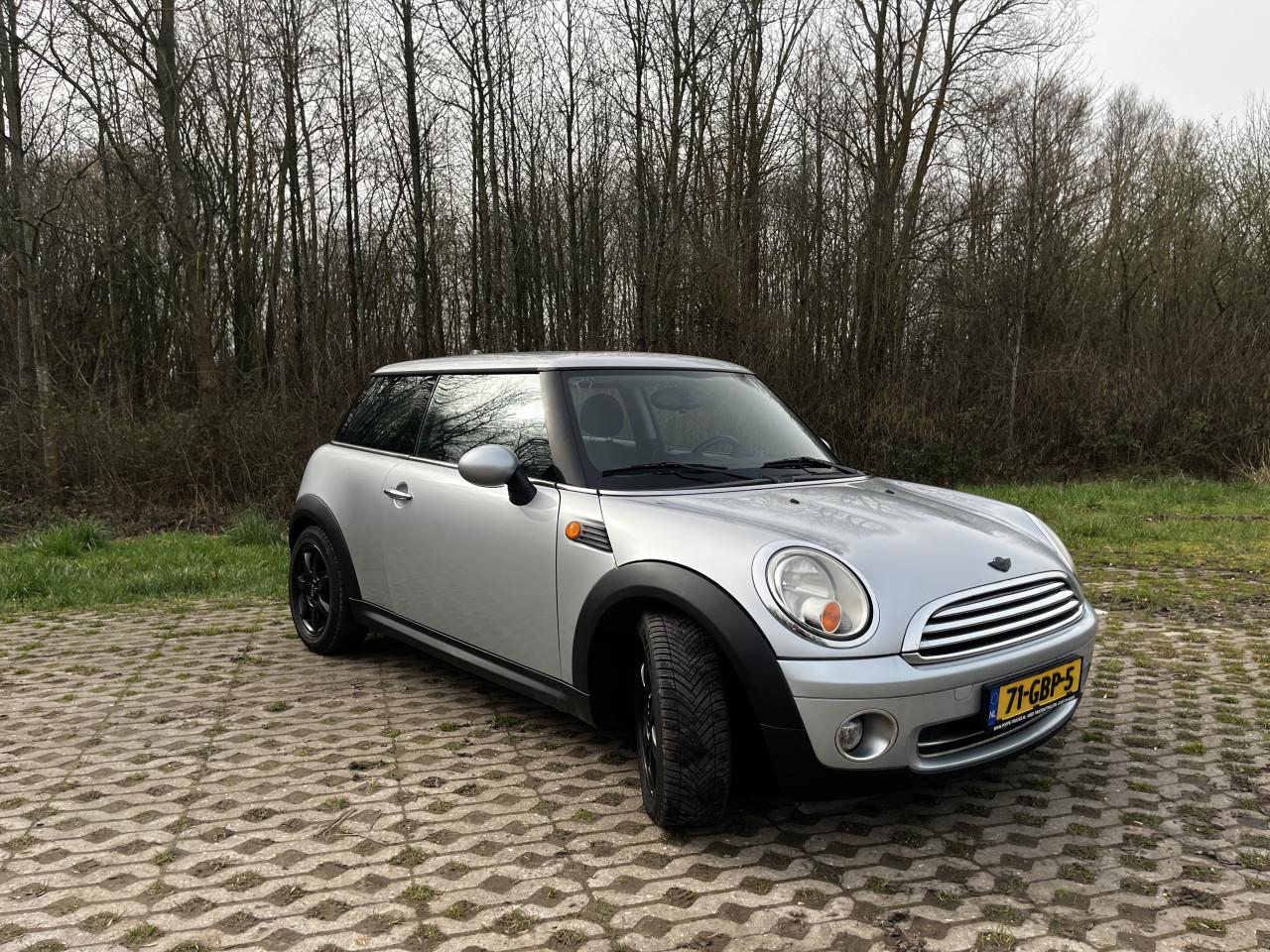 Mini Cooper 1.6 – Slechts 138.000 km – Goed onderhouden