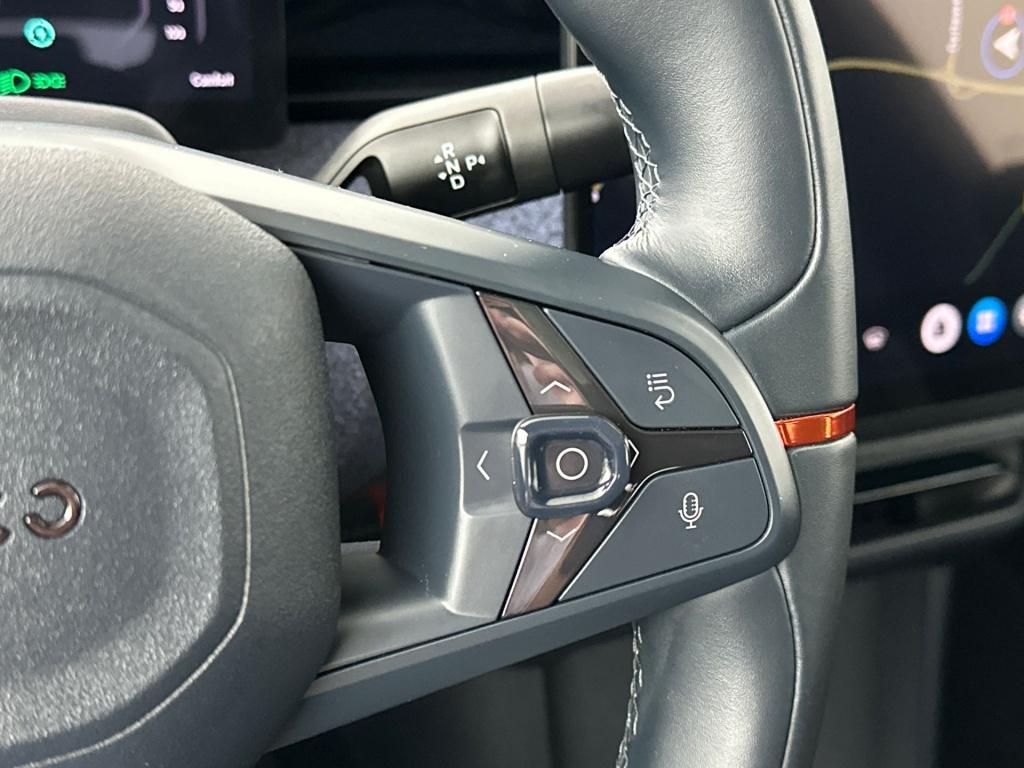 Lynk & Co 02 core 66kwh 272pk| 1600kg trekg| pano|adap.cruise| carplay | ac