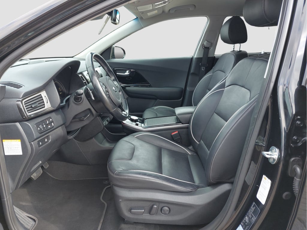 Kia E-niro executiveline 64 kwh | navigatie | leder | 1 fase