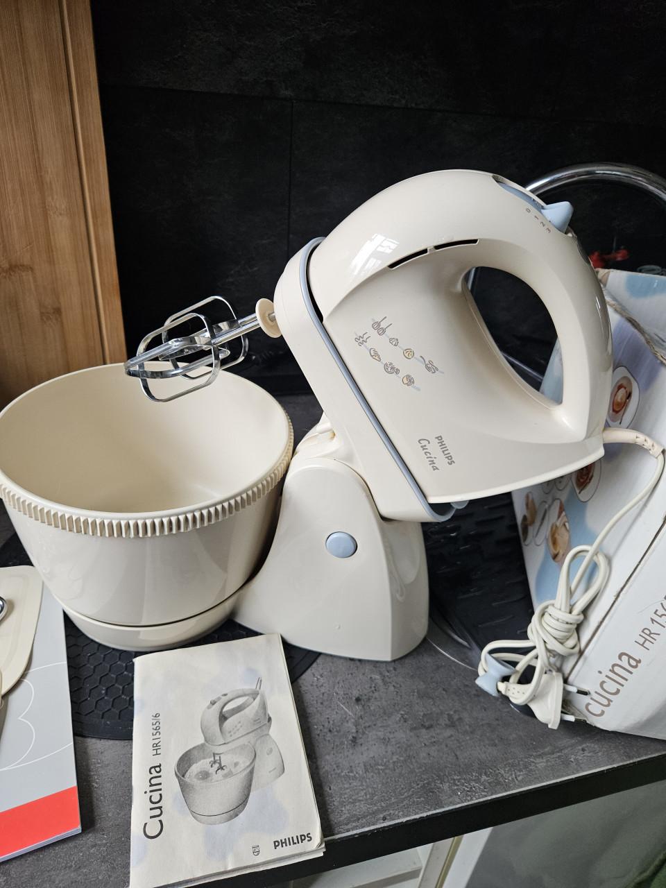 Zgan Philips Cucina HR1565 Handmixer set met draaiende kom