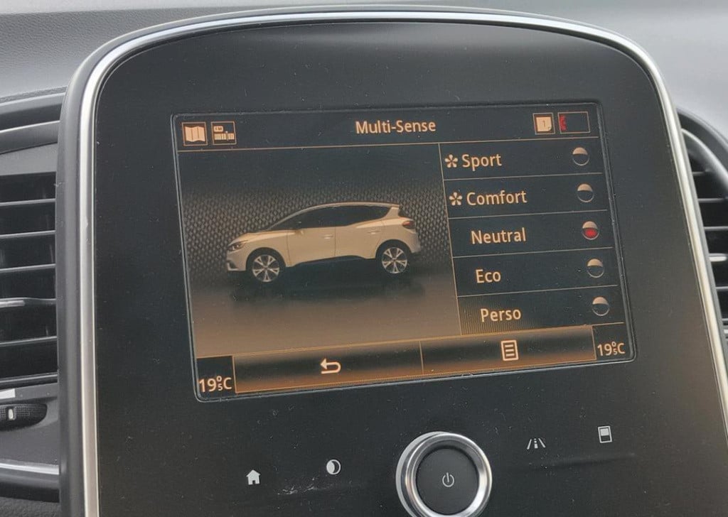 Renault Scenic 1.3 tce 140 intens elektrisch inklapbare trekhaak