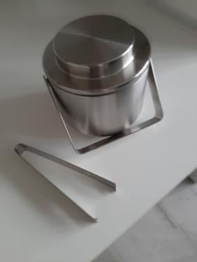 Ijsemmer Zack met tang