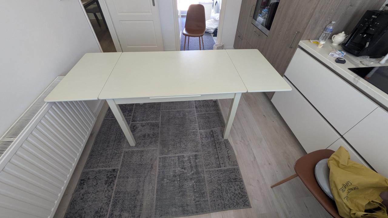 Keukentafel, uittrekbaar
