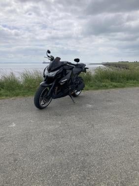 Kawasaki Z1000