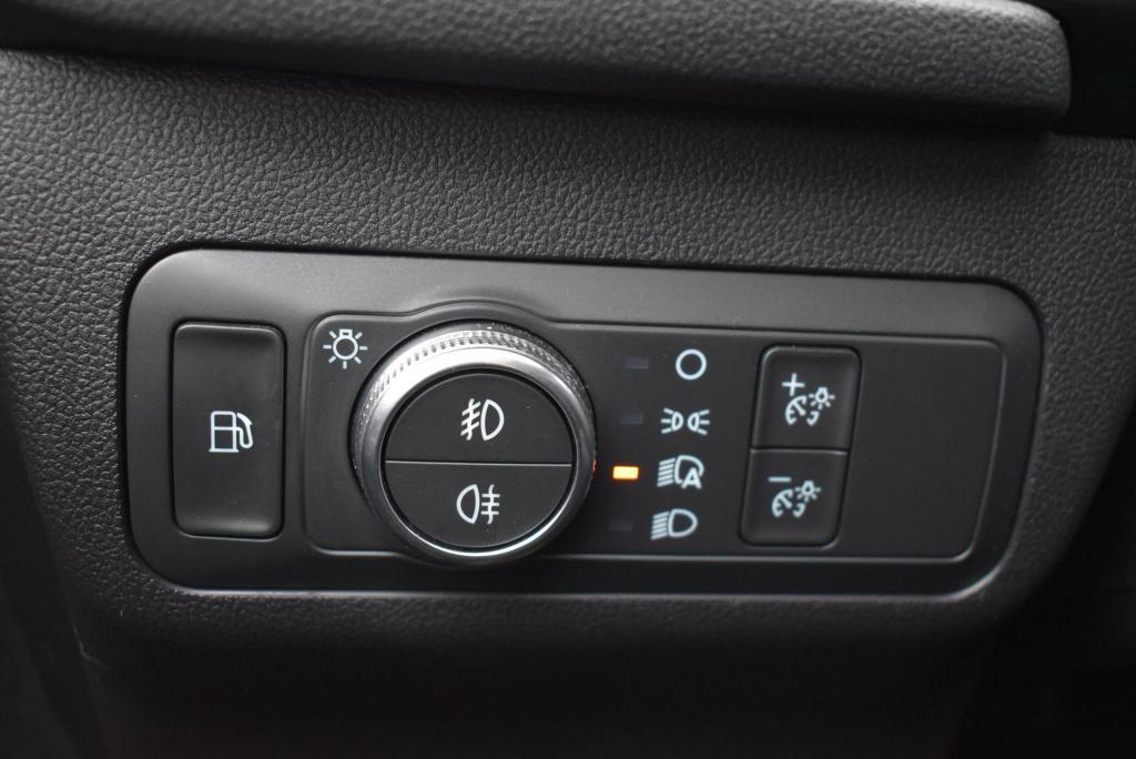 Ford Kuga 2.5 phev st-line | climate control | cruise control | winterpakke