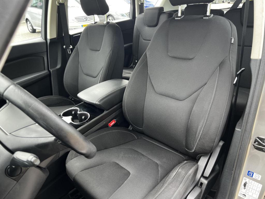Ford S-Max 1.5 titanium nieuwe distributie riem