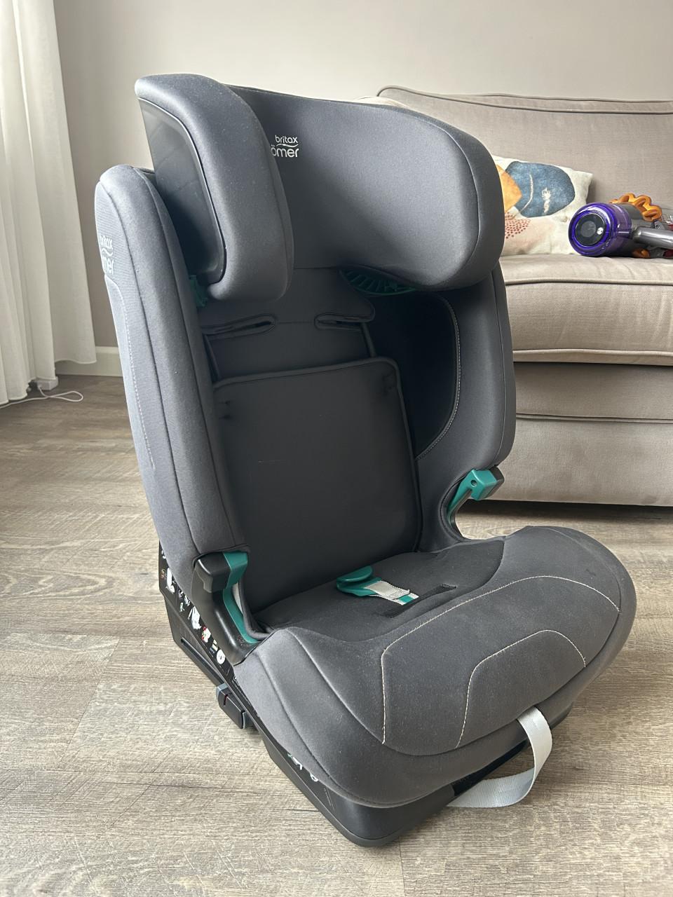 Britax Römer VERSAFIX Autostoel - Midnight Grey met Isofix