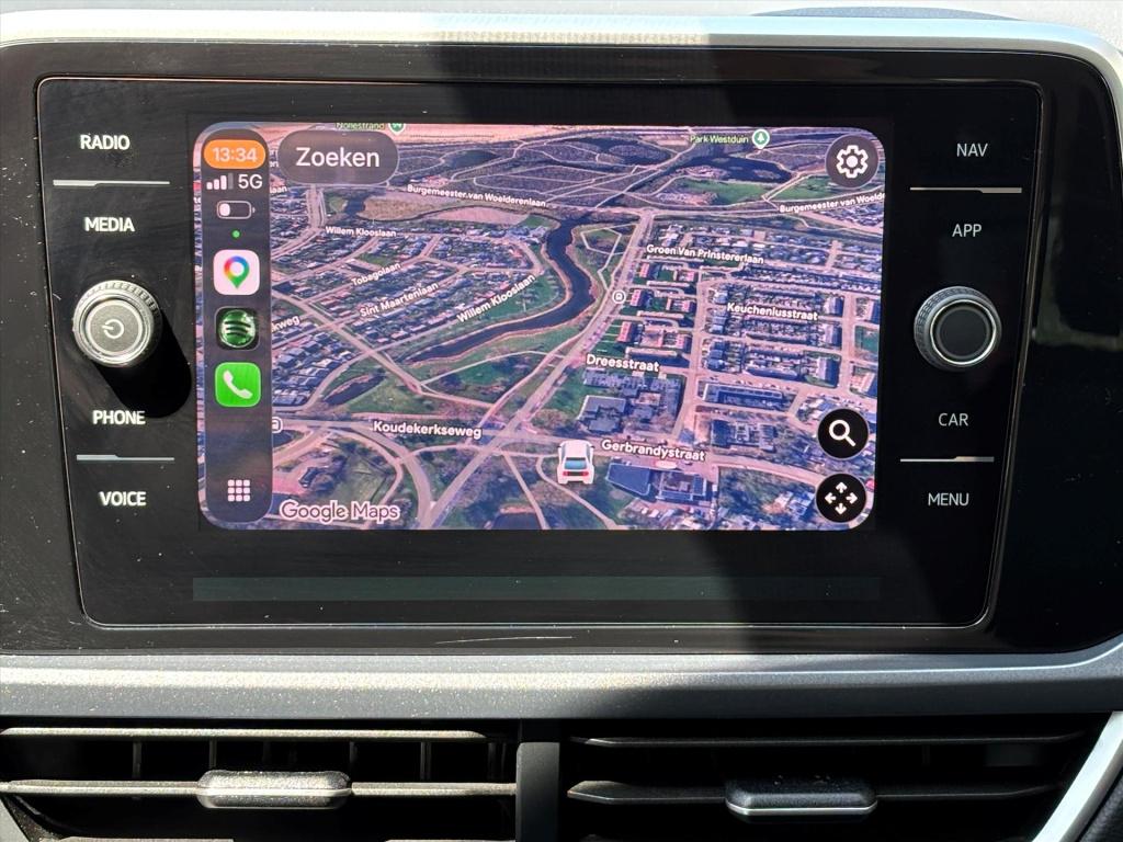 Volkswagen T-roc 1.5 tsi 150pk 7-dsg style| camera| keyless|dode hoek| rijk