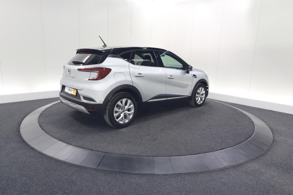 Renault Captur tce 100 intens | camera | navigatie | parkeersensoren