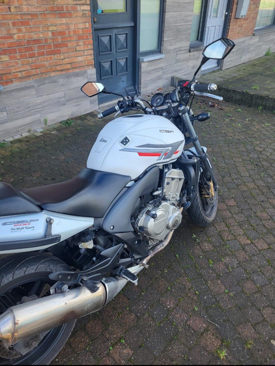 Honda cbf600n abs 2011