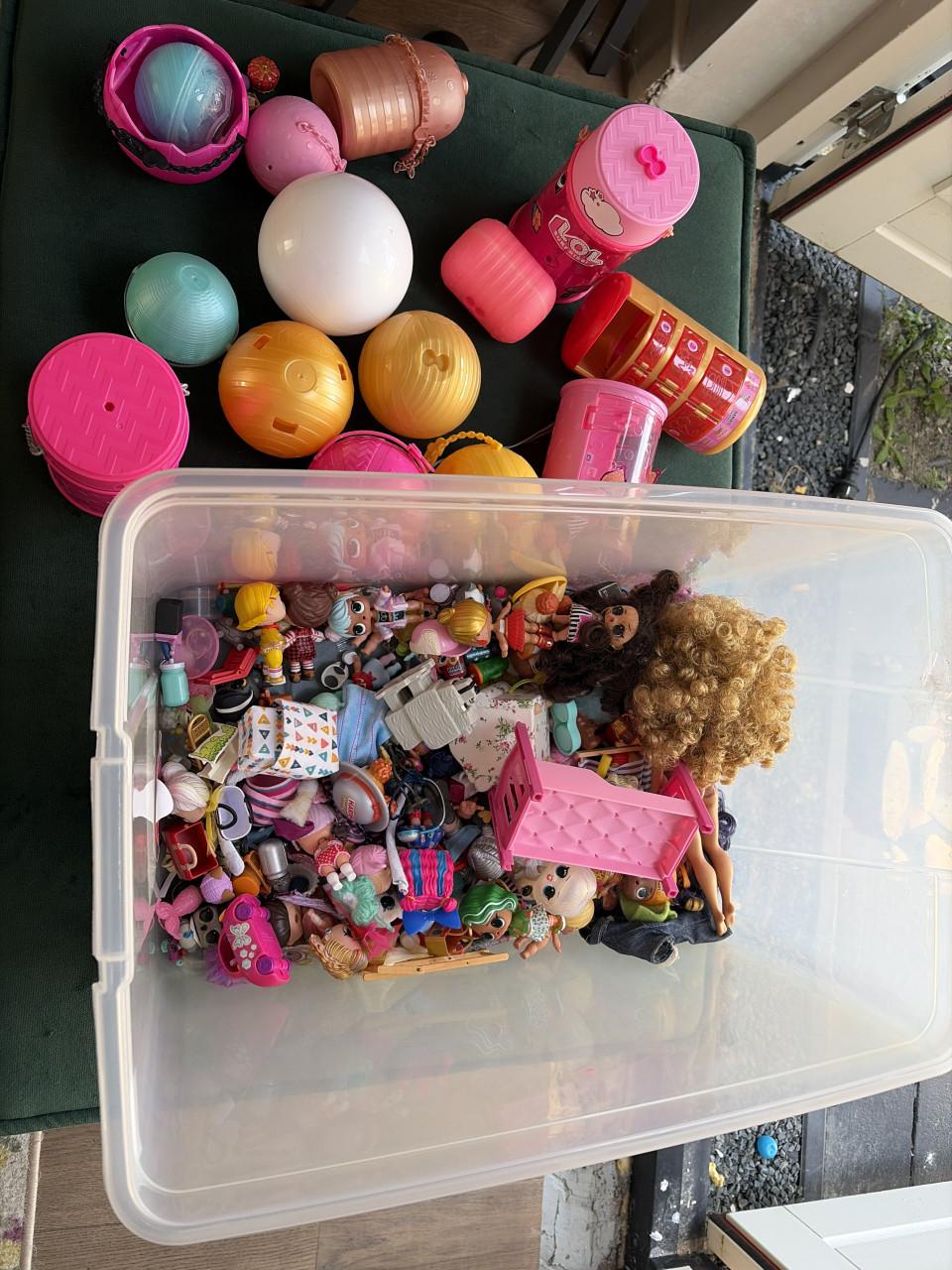 L.O.L Suprise poppetjes en accessoires