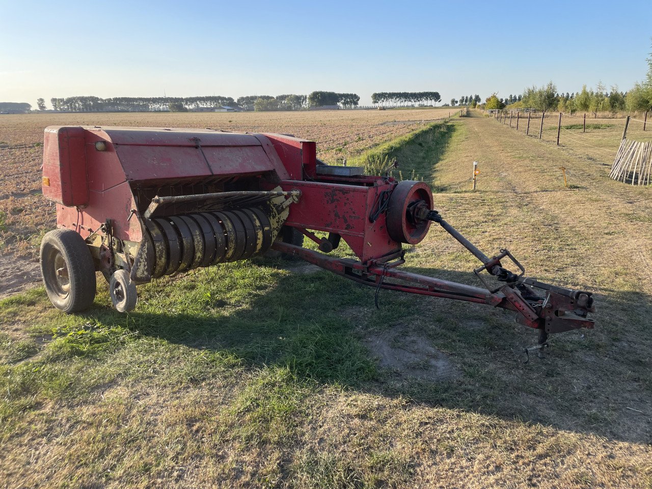 New Holland 278
