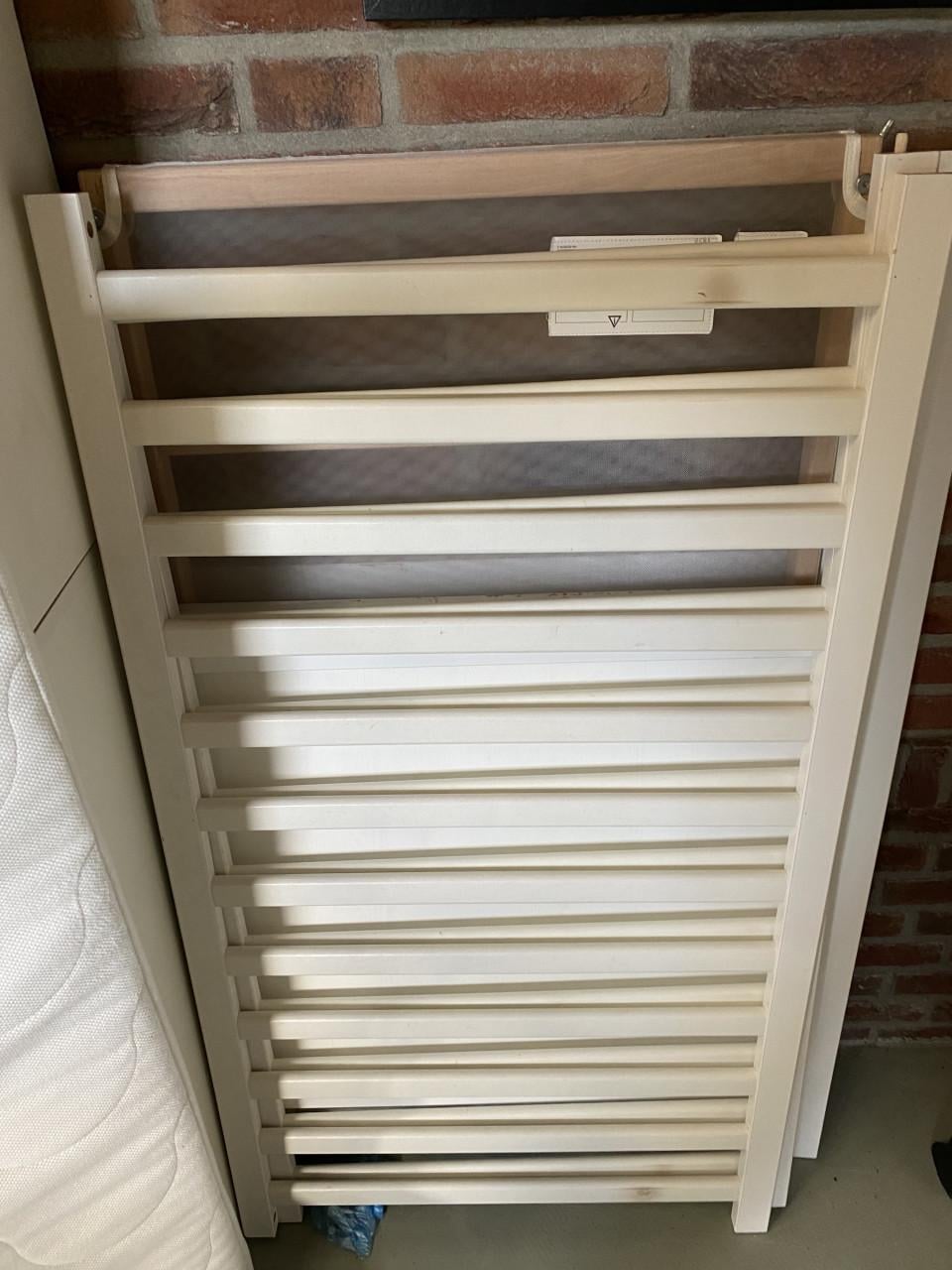 Ledikant IKEA Sundvik