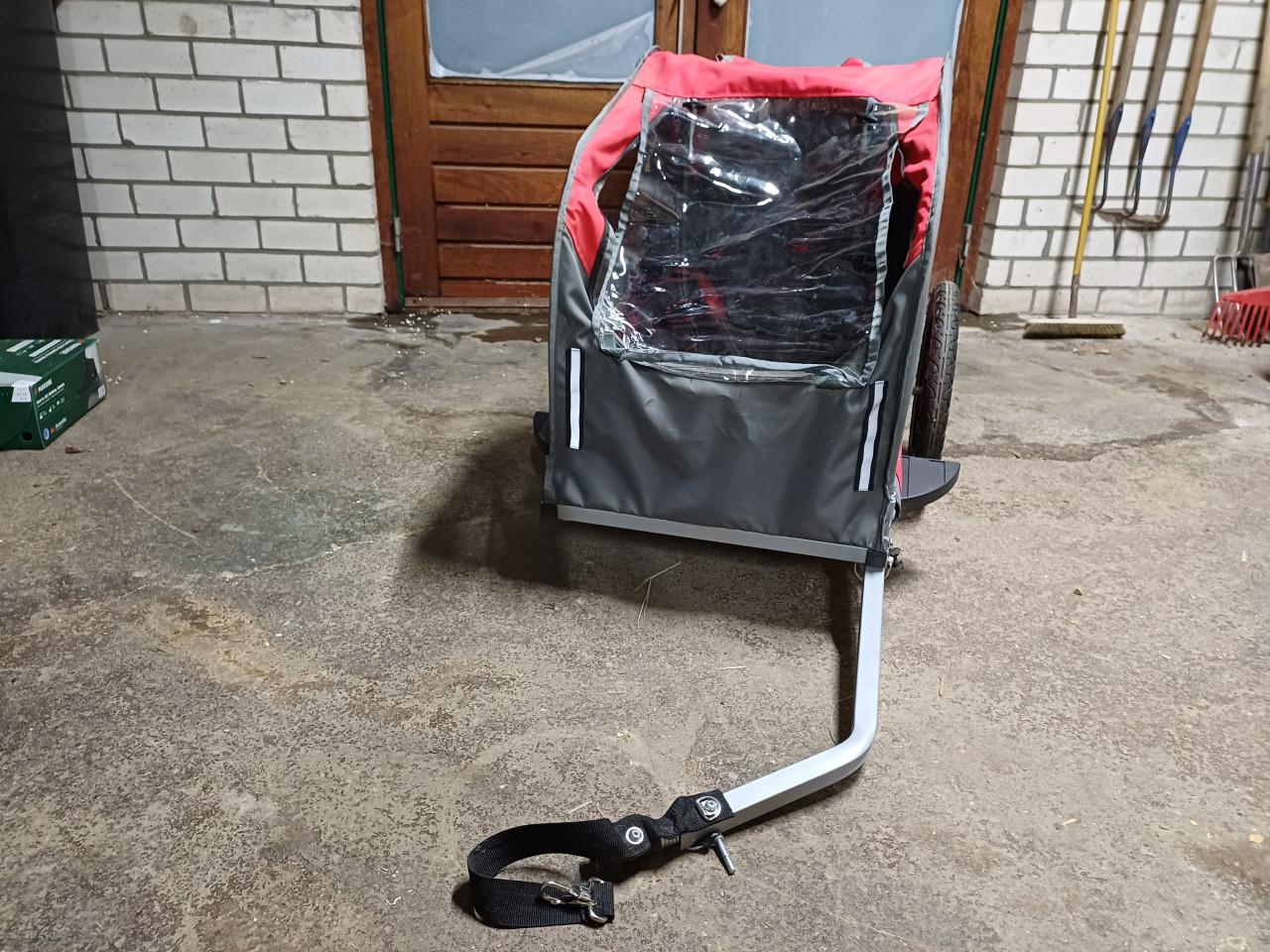 Hondenfietskar te koop