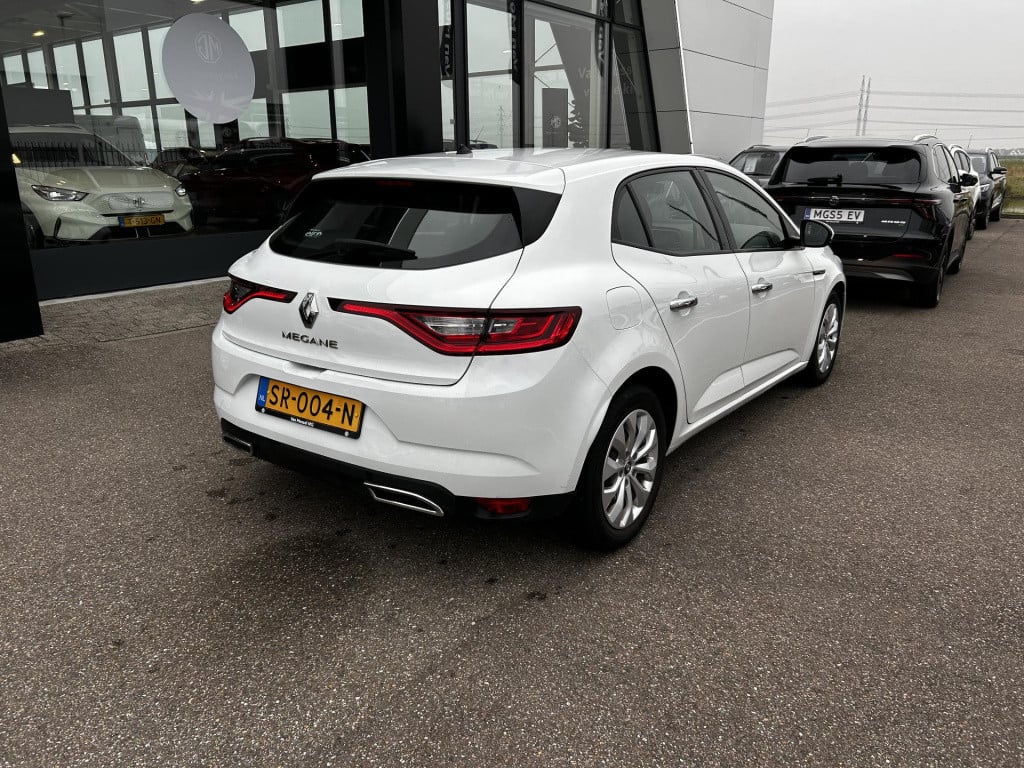 Renault Megane 1.2 tce life | leuke eerste auto! | cruise control | airco |