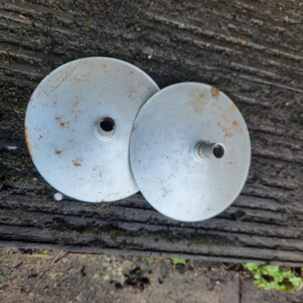 Zwaailichtbalk, trekhaken, gasfles kantelbaar neuswiel enz
