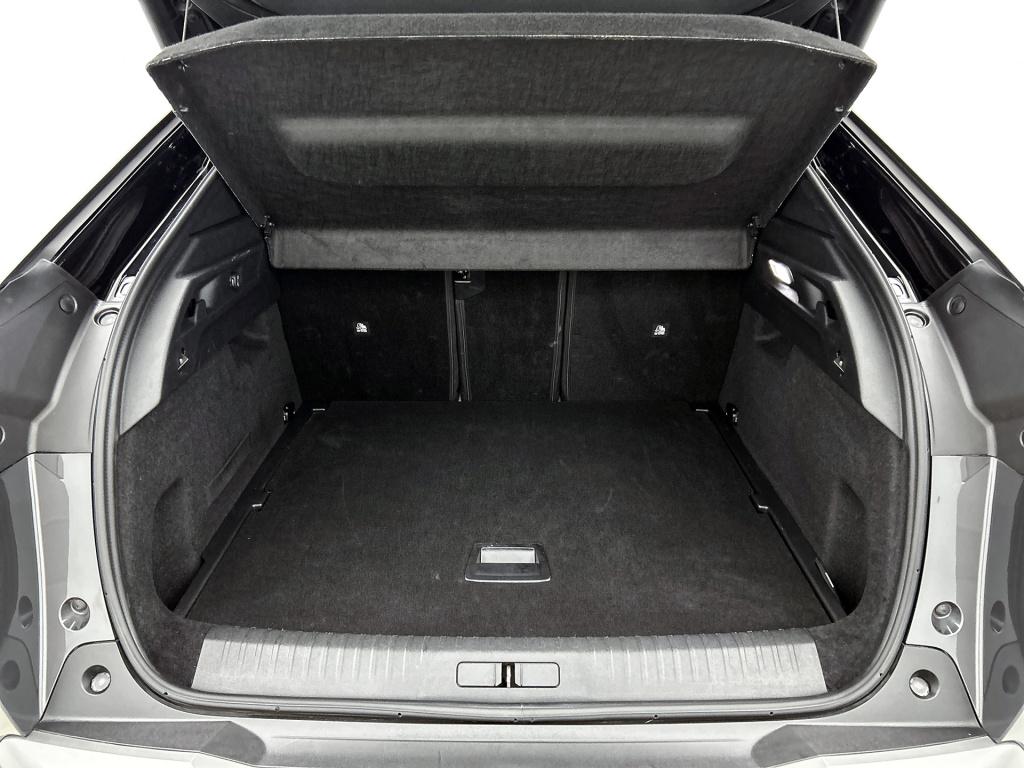 Peugeot 3008 1.2 hybrid 145 gt | rijklaar |