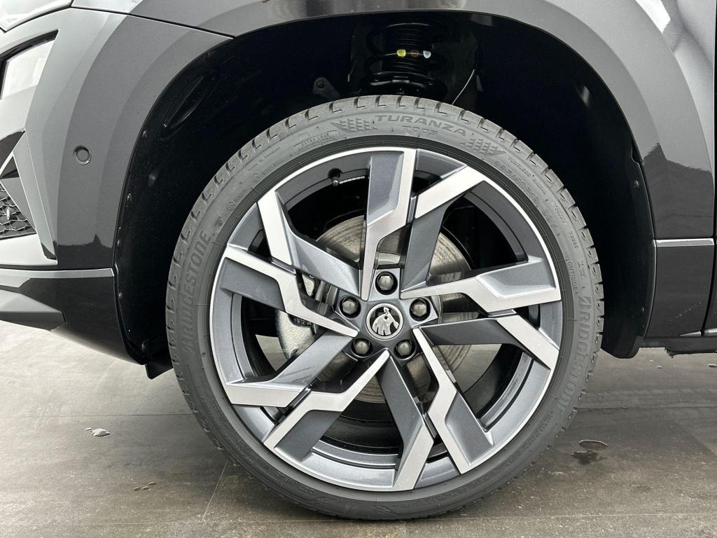 Skoda Karoq 1.5 tsi act sportline business dsg7 150pk panoramadak - trekhaa