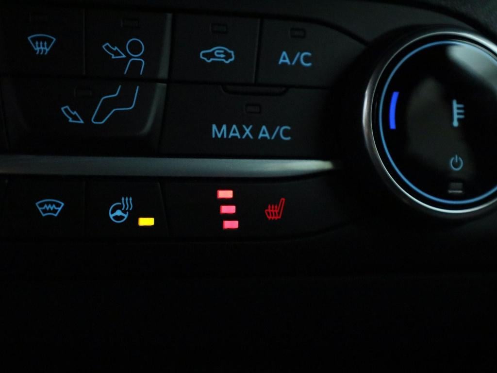 Ford Fiesta 1.0 ecoboost hybrid st-line winterpack | navigatie | airco | cr