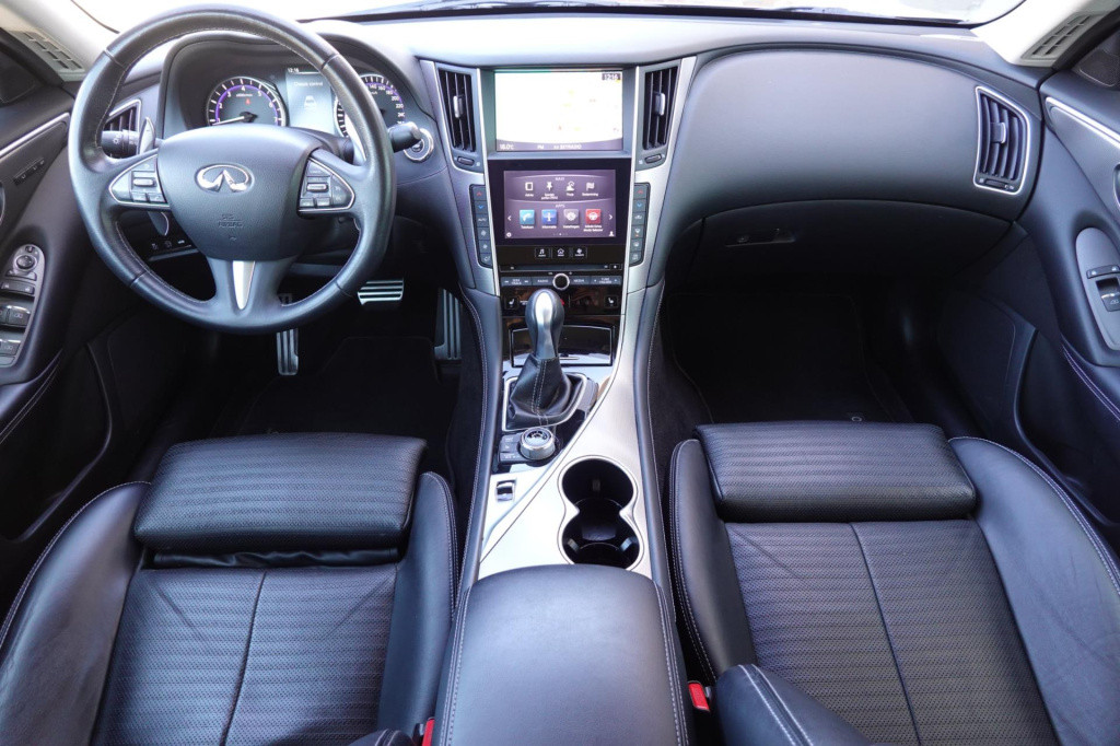 Infiniti Q q50 2.0t sport