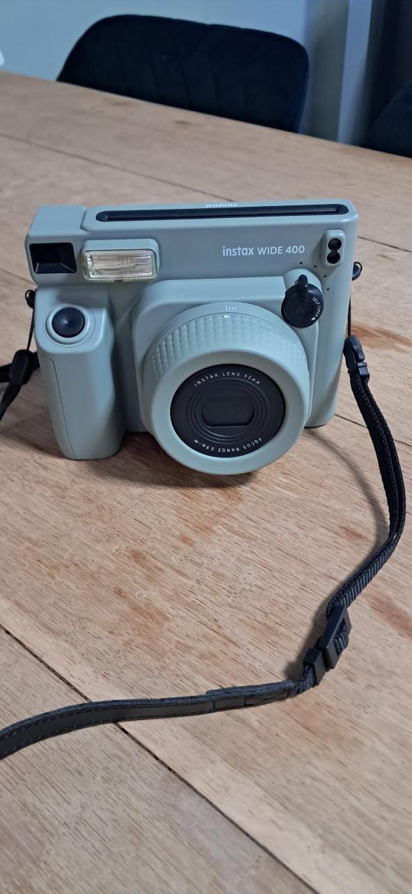 Instax wide 400