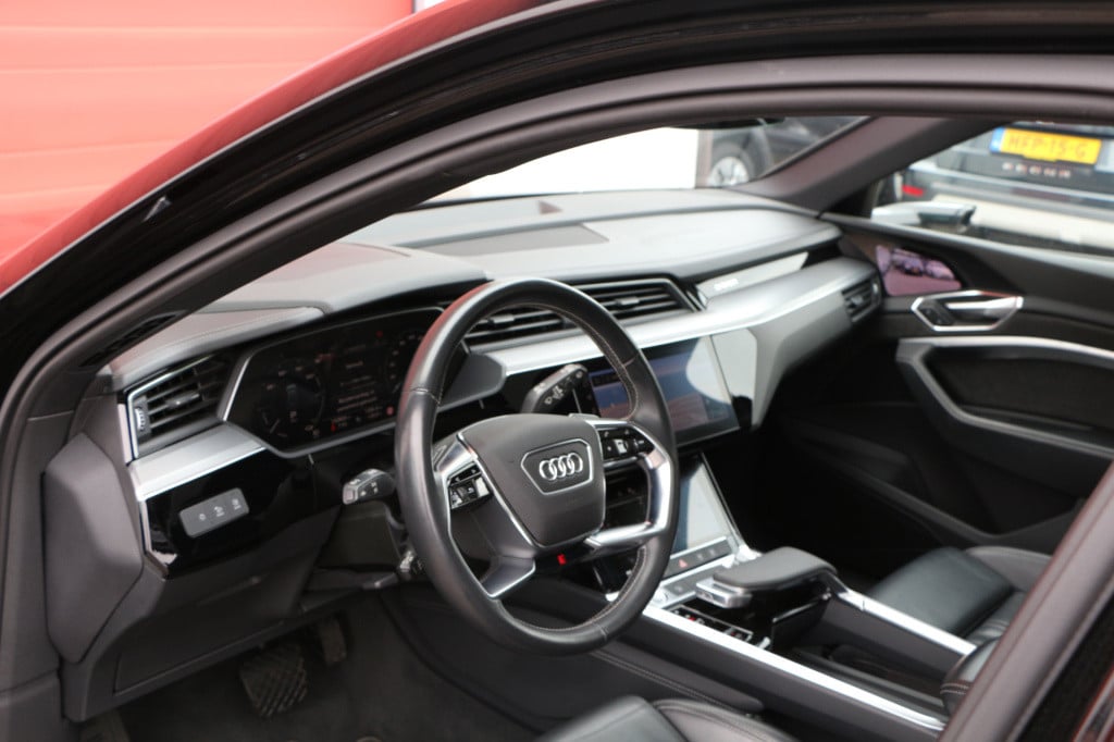Audi E-tron 55 quattro 95 kwh s-line | full option