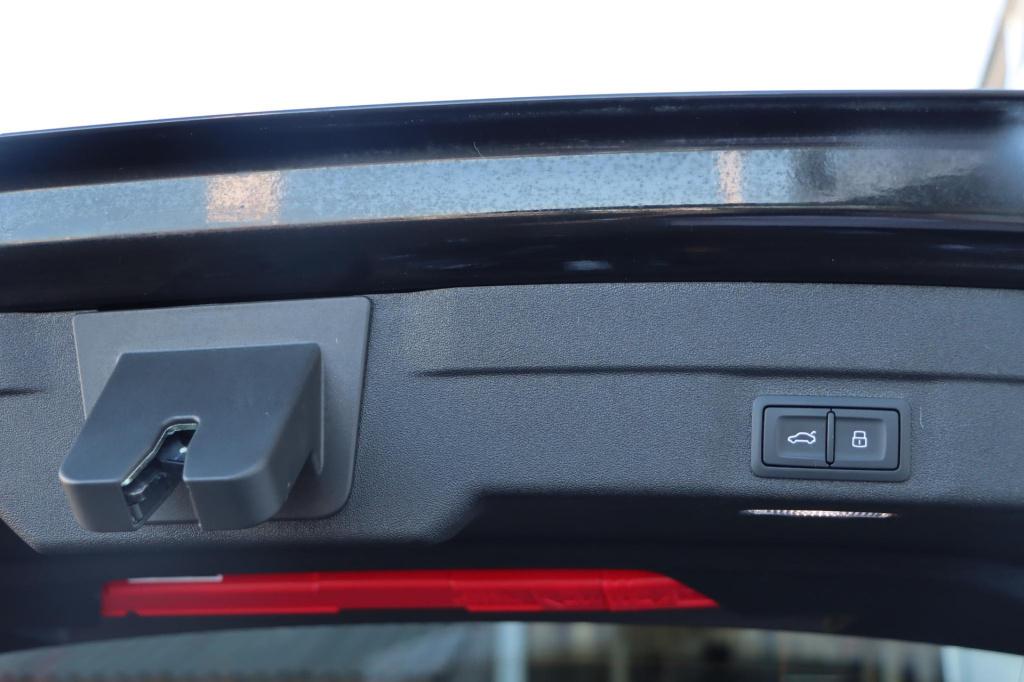 Audi A5 avant 2.0 e-hybrid quattro s edition 299pk s tronic
