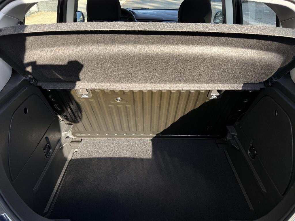Opel Corsa 1.2 - 120 jaren editie - carplay -