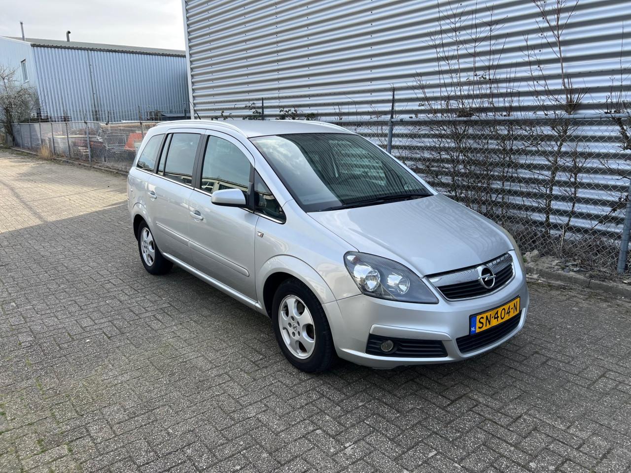 Goede en betrouwbare Opel Zafira uit 2007, Pas APK gekeurd!!