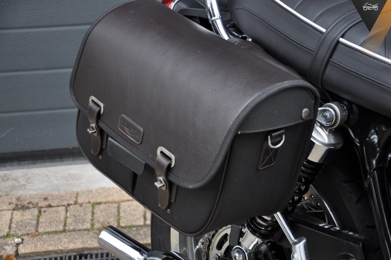 Triumph Bonneville T120 2024 1326 kms!