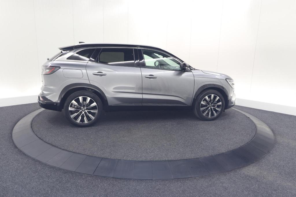 Renault Austral 1.2 e-tech full hybrid 200 techno | 360 camera | panoramada