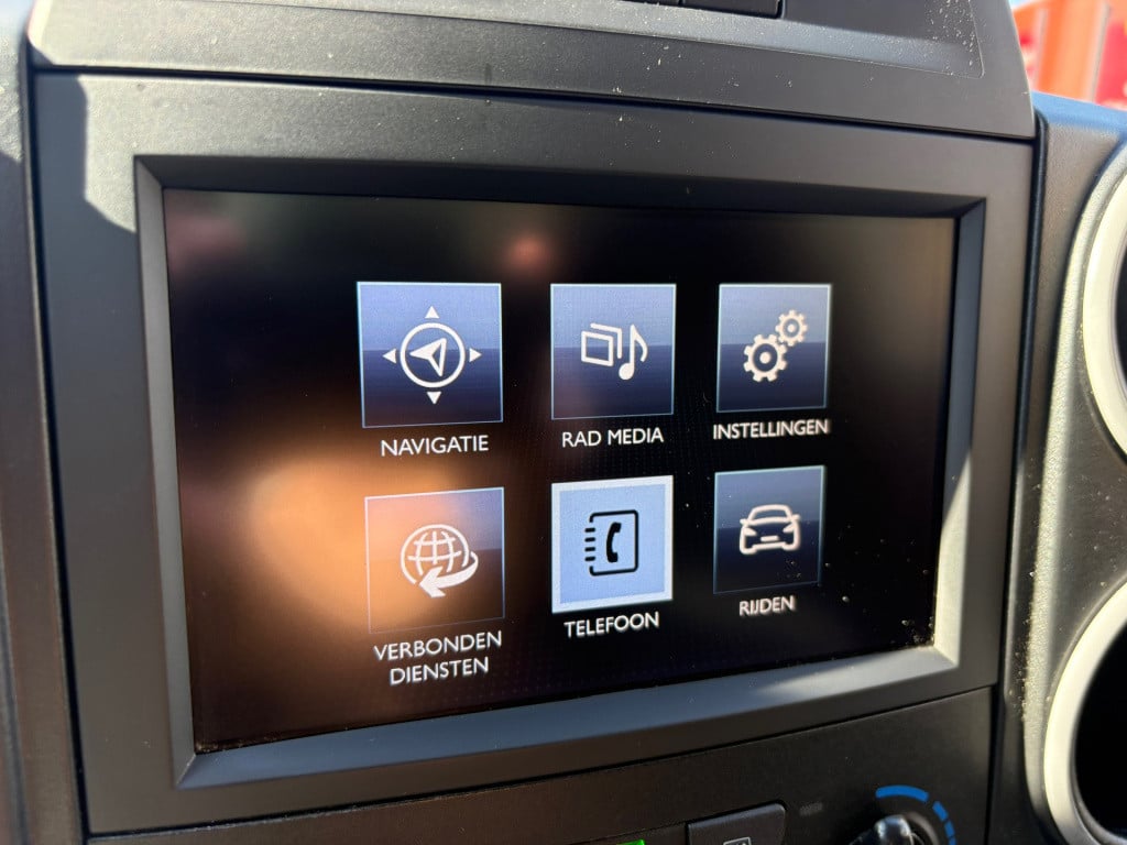 Peugeot Partner 120 1.6 bluehdi 75 l1 premium pack