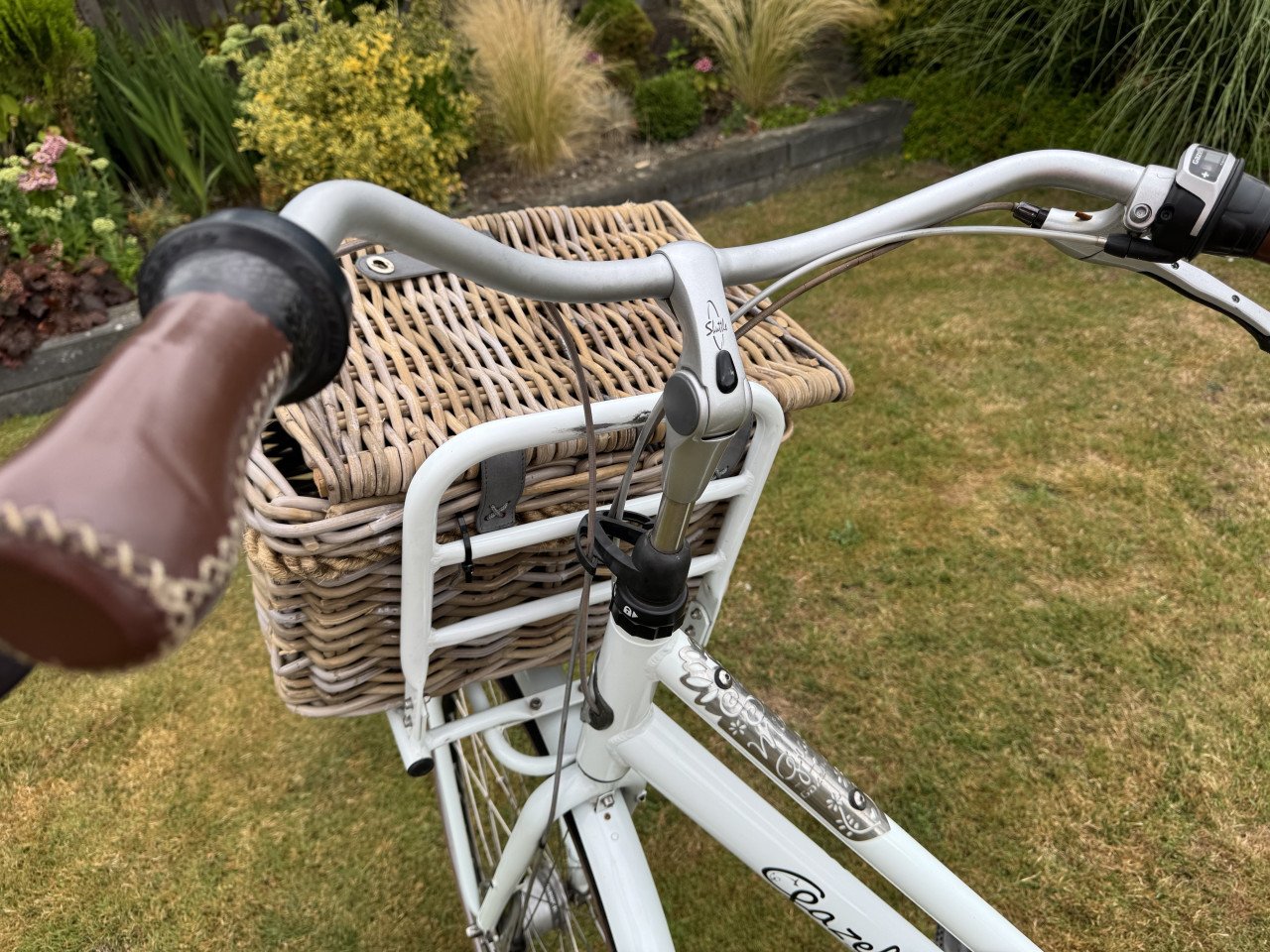 Damesfiets Gazelle, Miss Grace met nieuwe fietsmand
