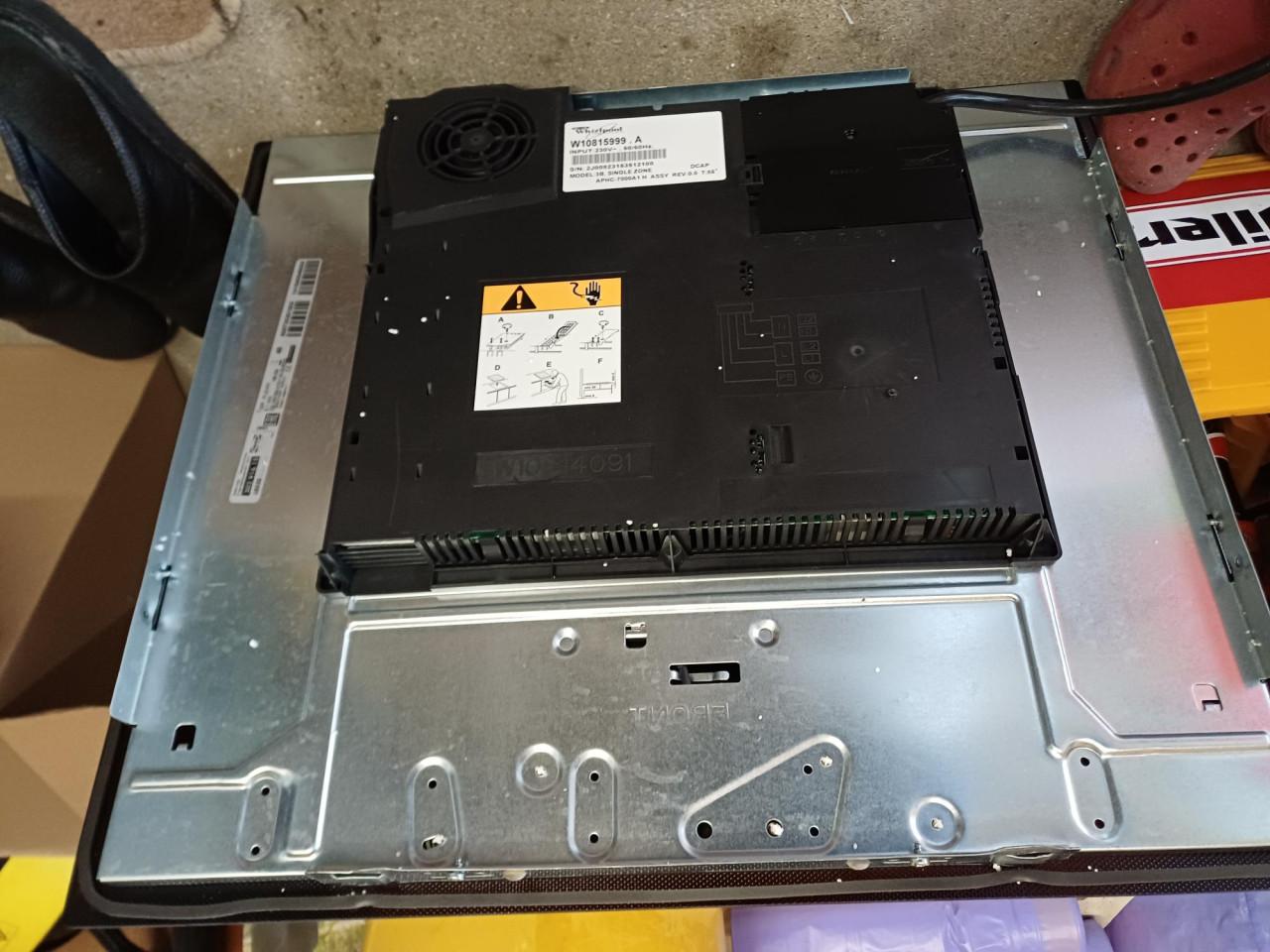 Whirlpool inductiekookplaat W10815999 – Single Zone