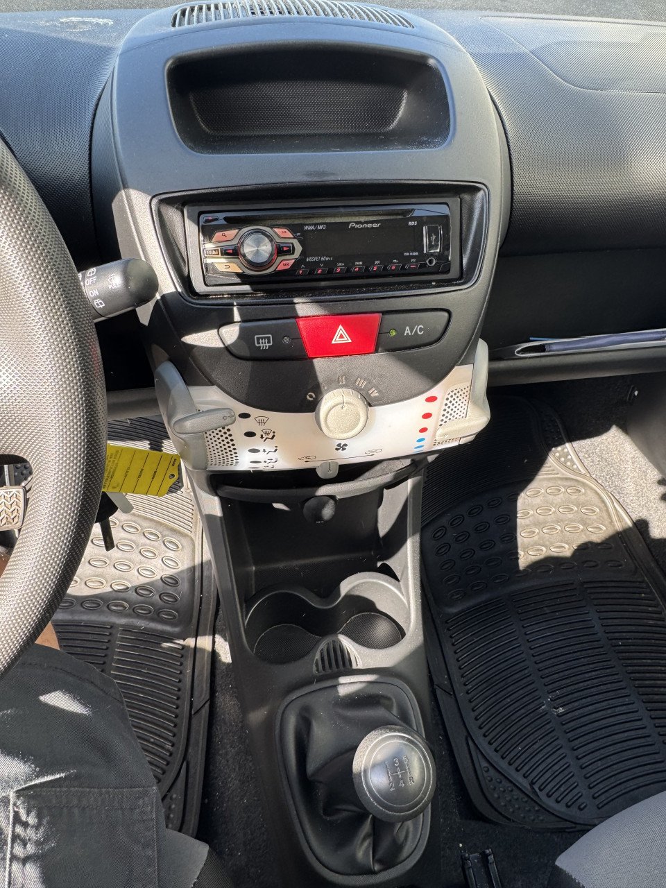 Peugeot 107 1.0 Access Accent 3 deur AIRCO NAP ! ! !